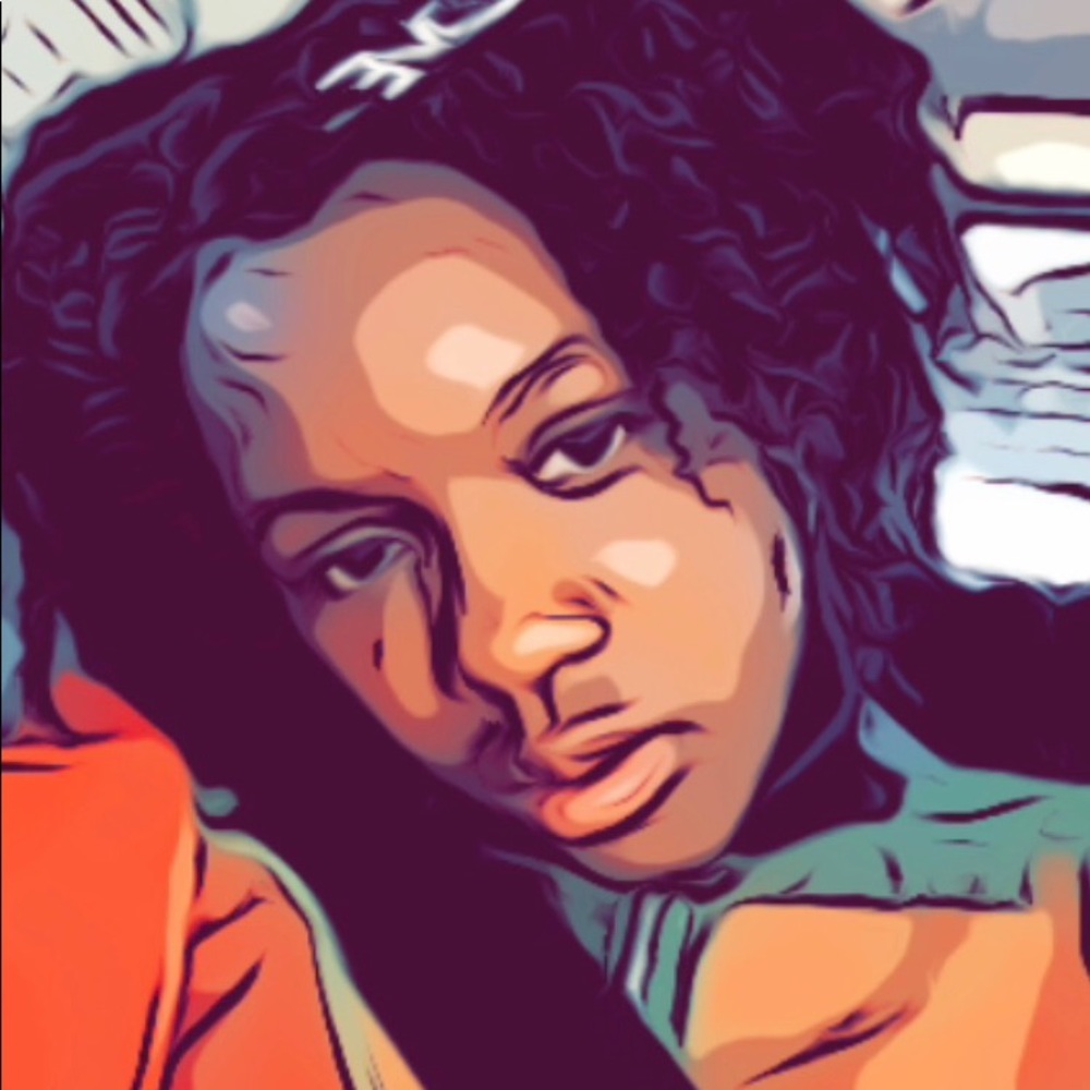 Meet your Posher, Makeda